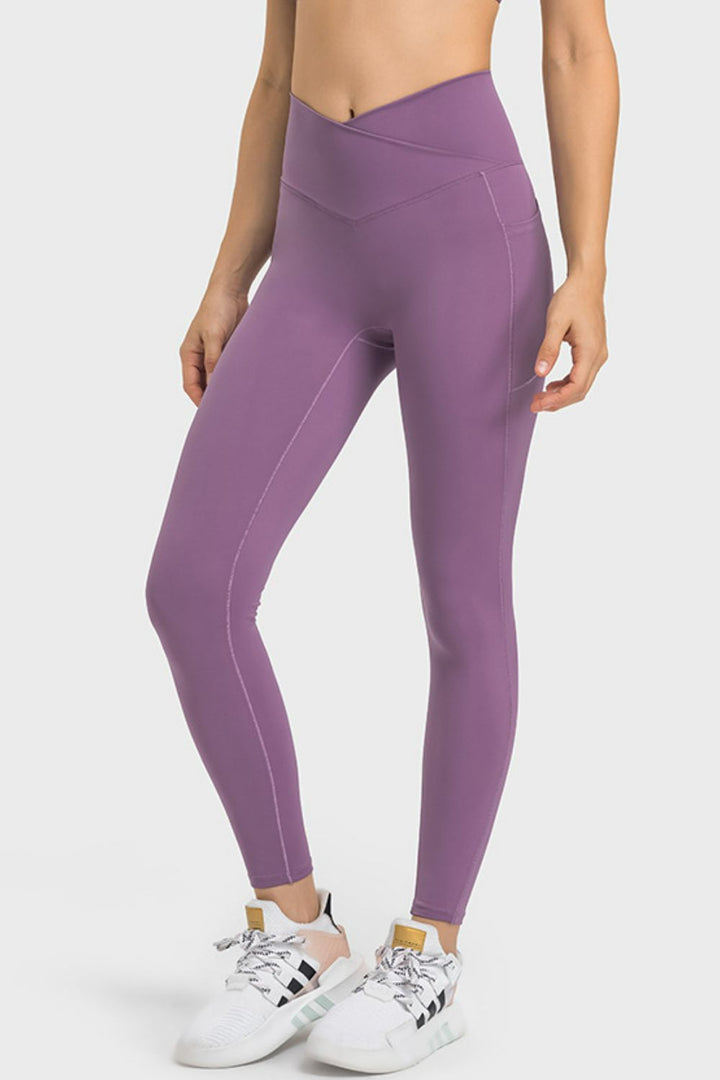 Millennia V-Waist Yoga Leggings with Pockets